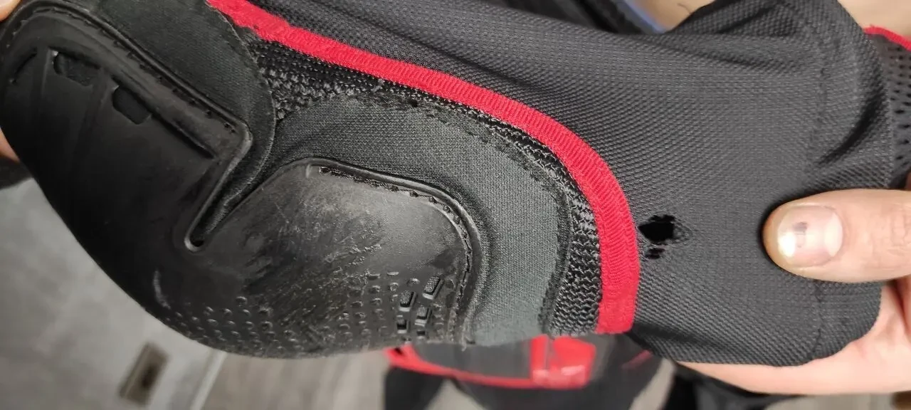 Моточерепаха Alpinestars Bionic For BNS 8