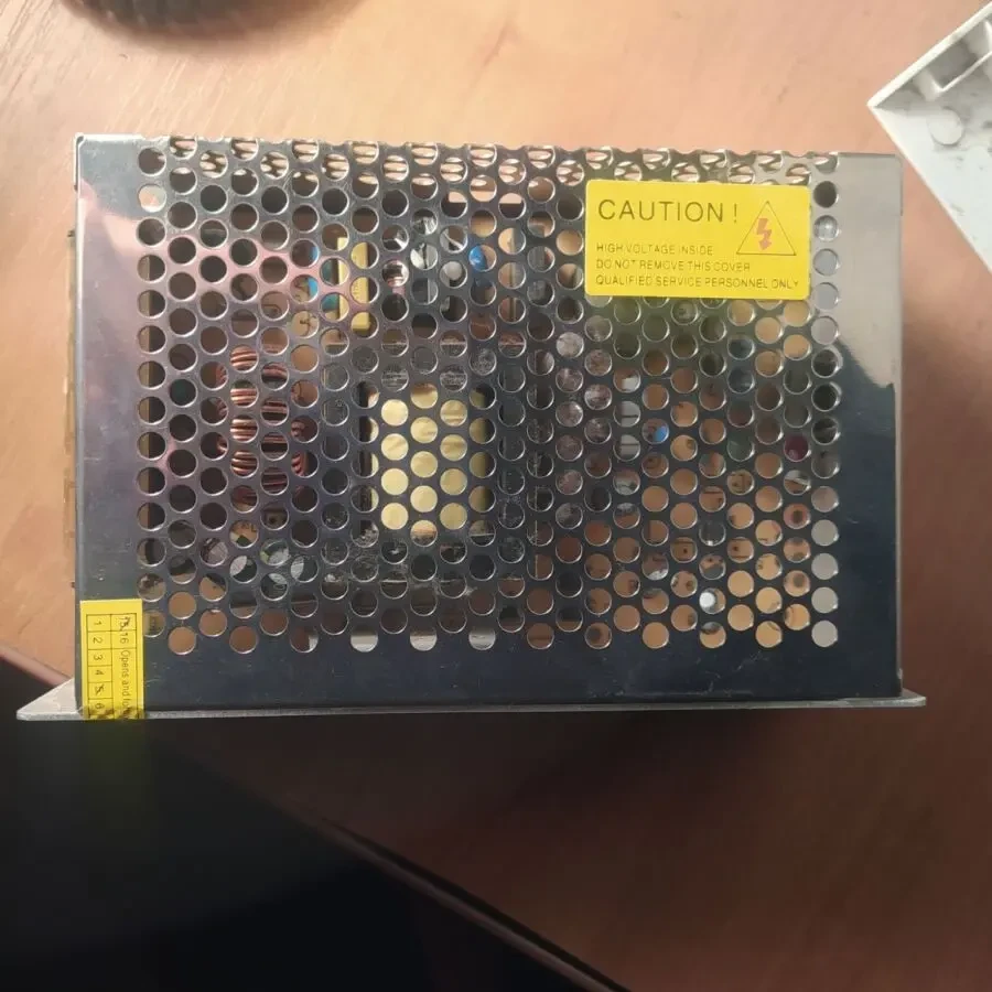 Блок живлення для світлодіодної стрічки Feron LB009 200W драйвер 12V