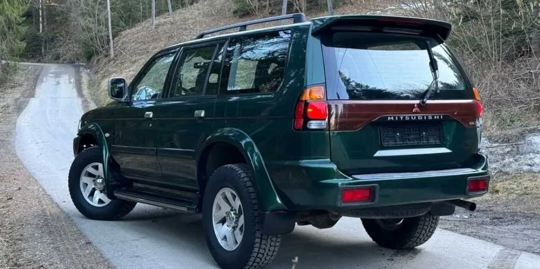 Mitsubishi Pajero Sport 2.5 DID 4WD 4