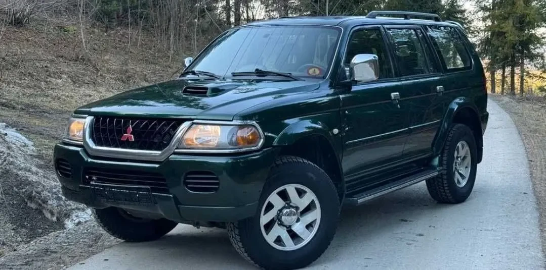 Mitsubishi Pajero Sport 2.5 DID 4WD 3