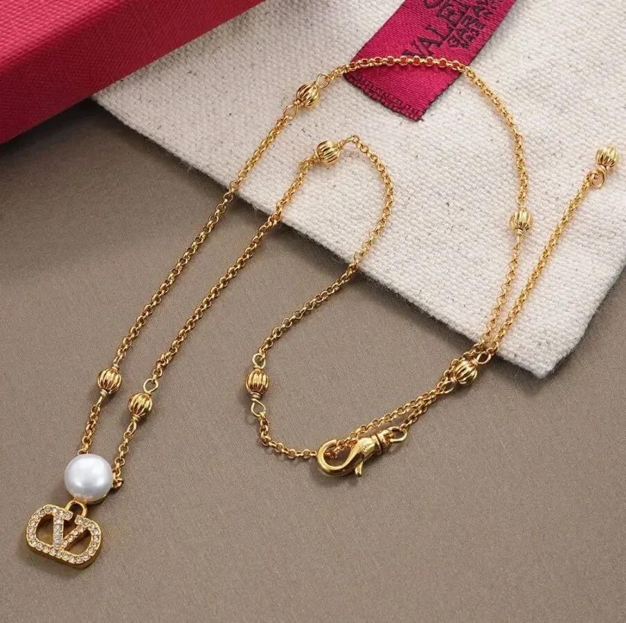 Підвіска Valentino 7