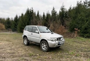 Nissan Terrano для військових