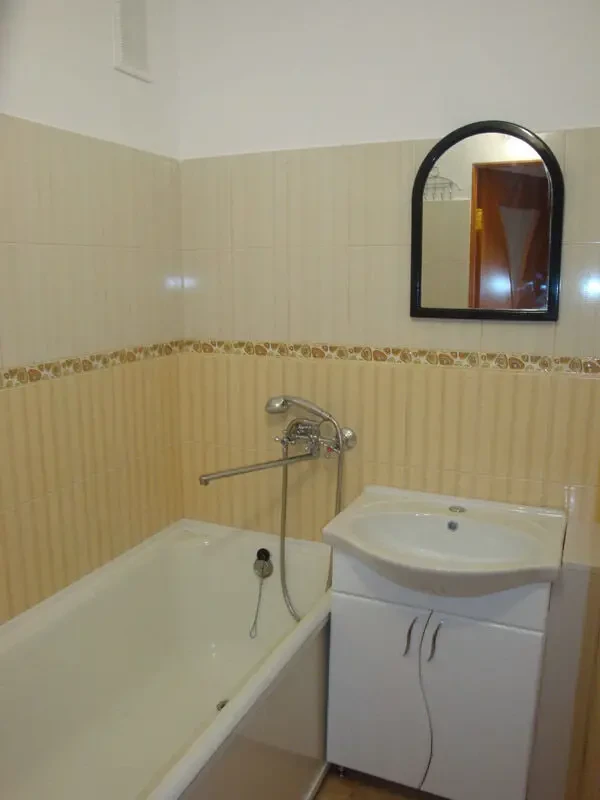 Подобово квартира на Малишко 3 6