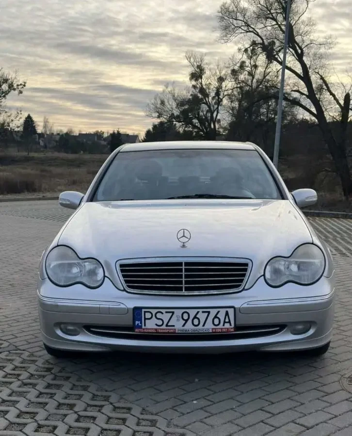 Mercedes-Benz Class C 2