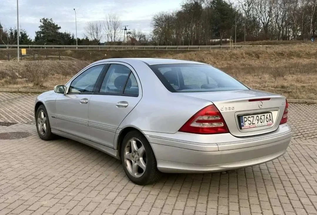 Mercedes-Benz Class C 6