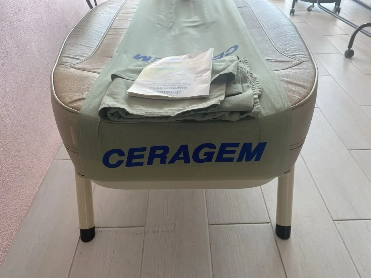 Корейская нефритовая массажная кровать Seragem Cgm-m3500 8