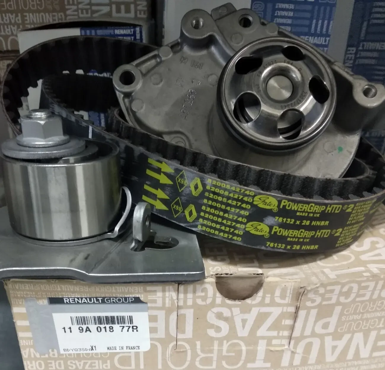 119A01877R КОМП. РЕМІНЬ ГРМ РОЛІК ТА ПОМПА TRAFIC II MASTER 1.9 dCi 3