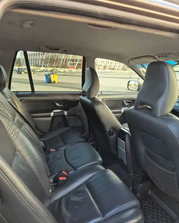 Volvo XC90 для Військових 7