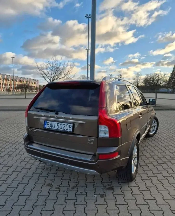Volvo XC90 для Військових 5
