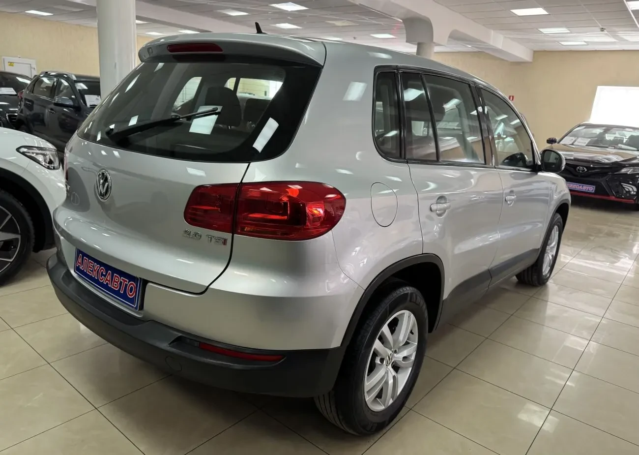 Volkswagen Tiguan 2.0TSI 16V 6АКПП 2014 р.в. (200 к.с.) 4