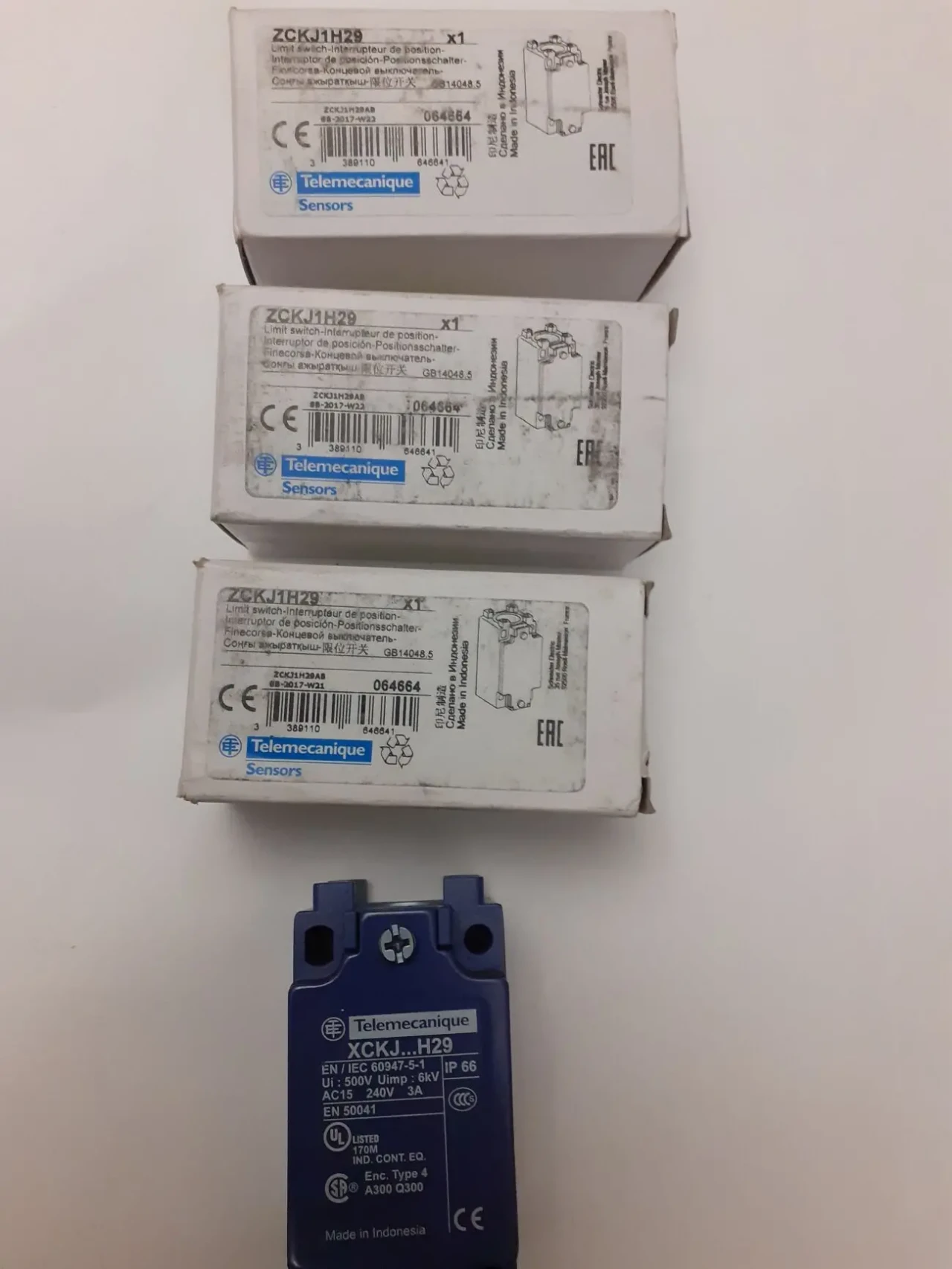 Кінцевий вимикач (кінцевик) XCKJ ZCKJ1H29 Telemecanique Sensors 7