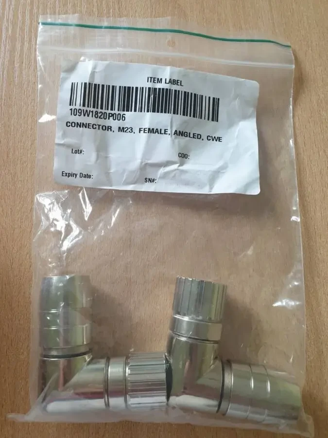 Круглий кутовий зєднувач Phoenix Contact M23 (M23 Signal M23 Power) 5