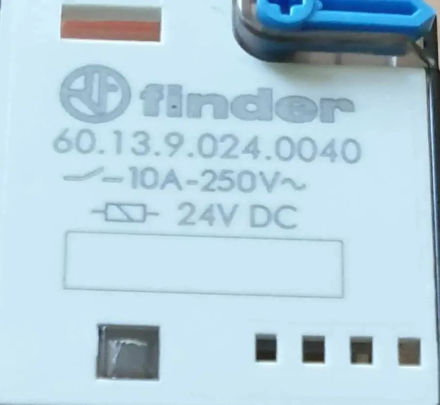 Силове реле серії 60 Finder 60.13.9.024.0040