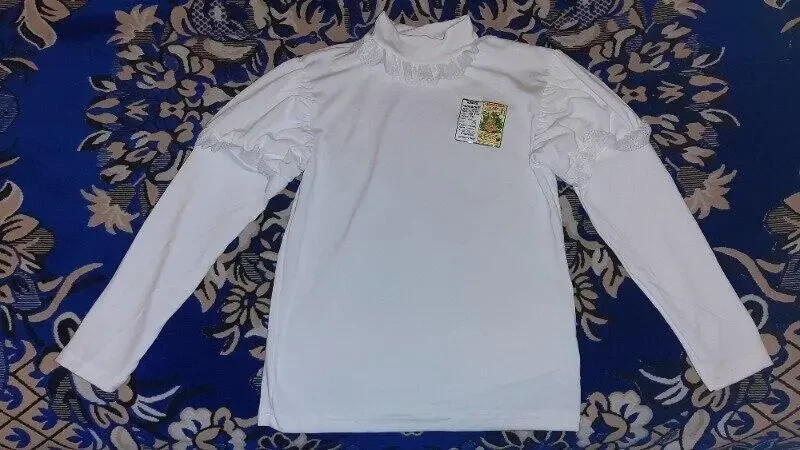 Водолазка для дівчинки на 12-13 років