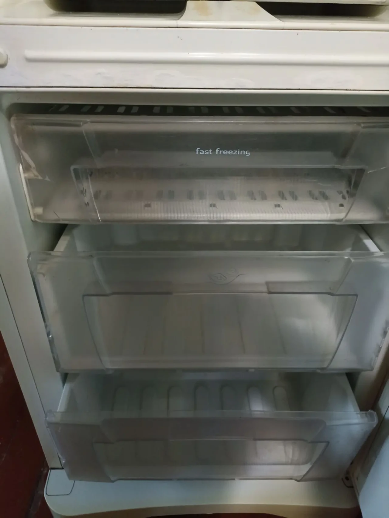 холодильник Indesit 5