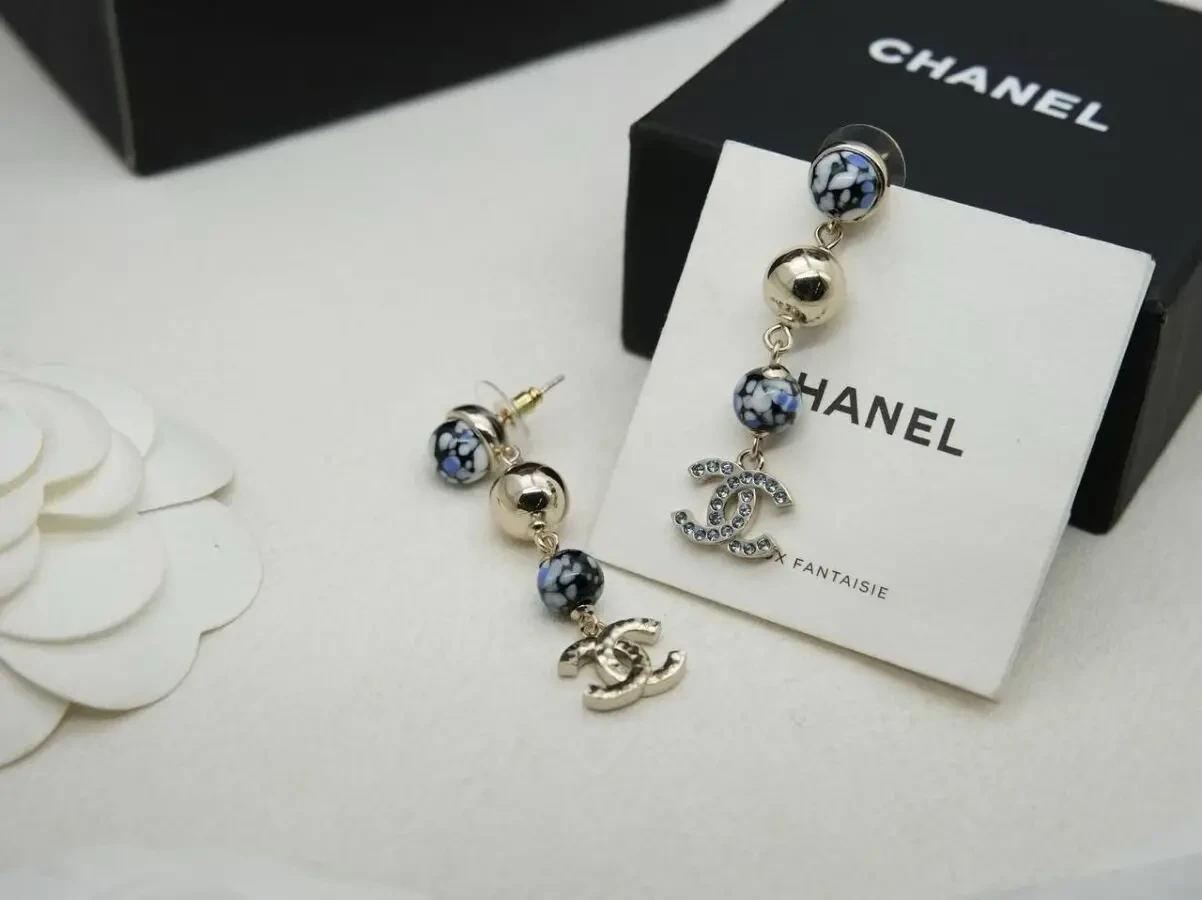Сережки Chanell 7