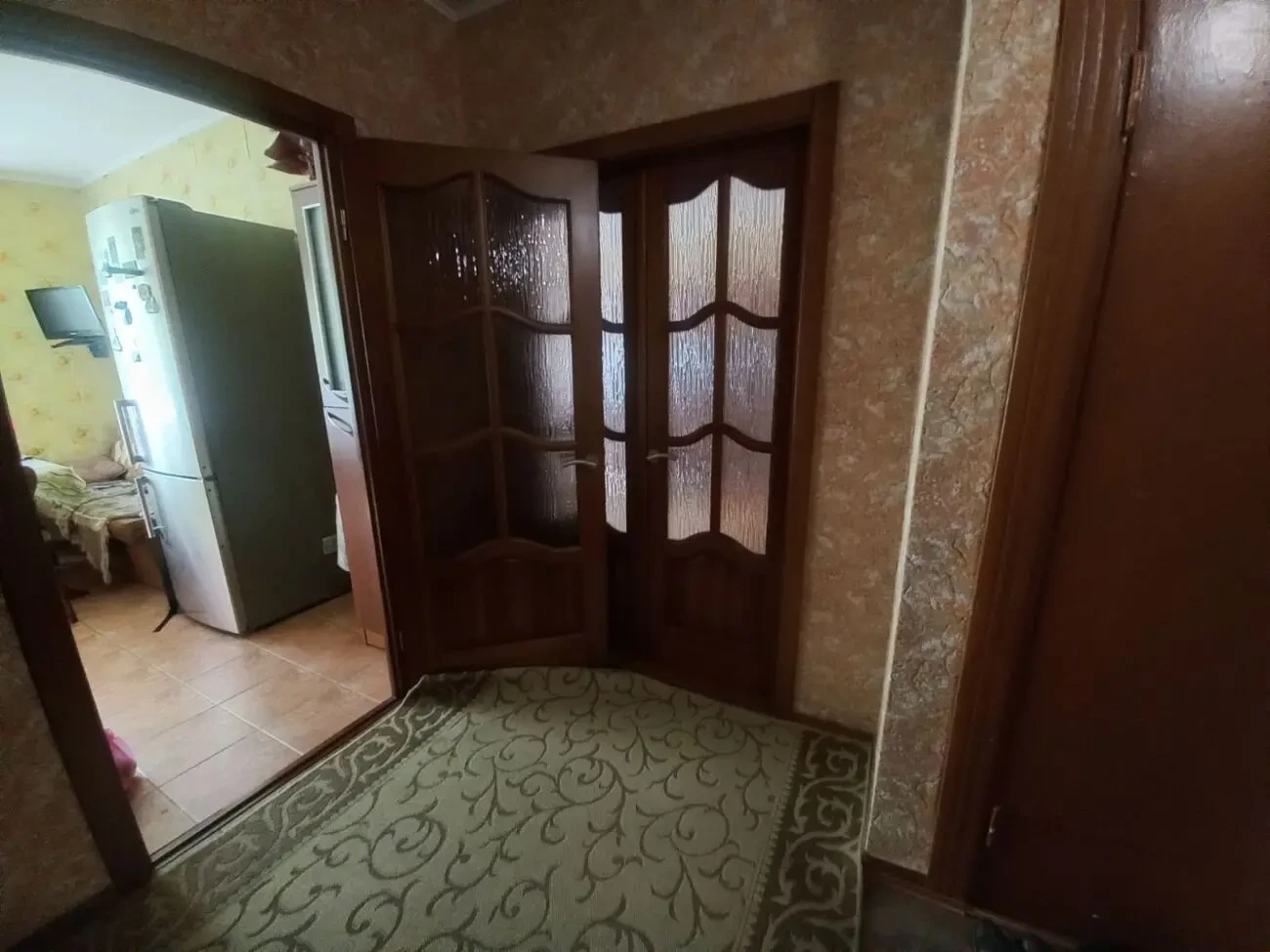 Продається 3-х кімнатна квартира 4