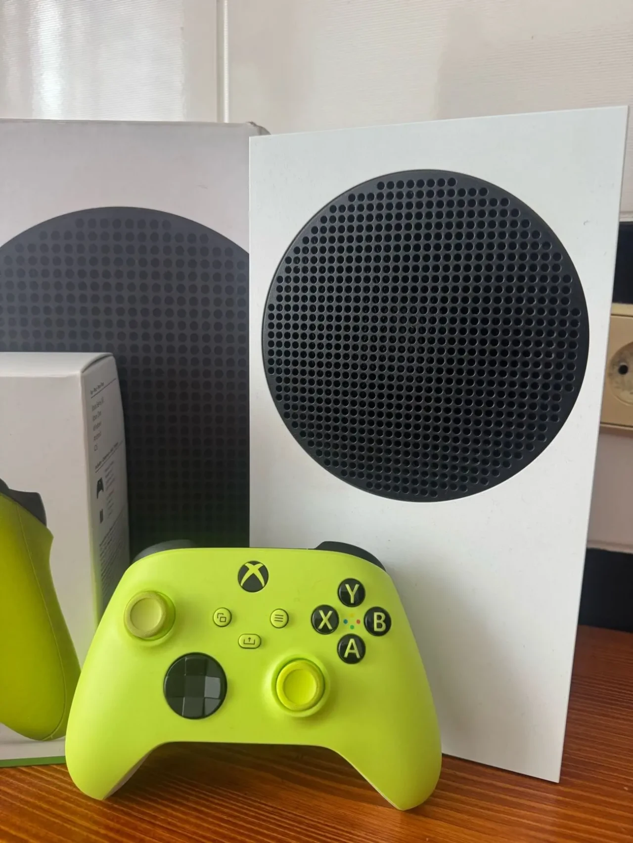 Ігрова консоль Xbox Series S 2