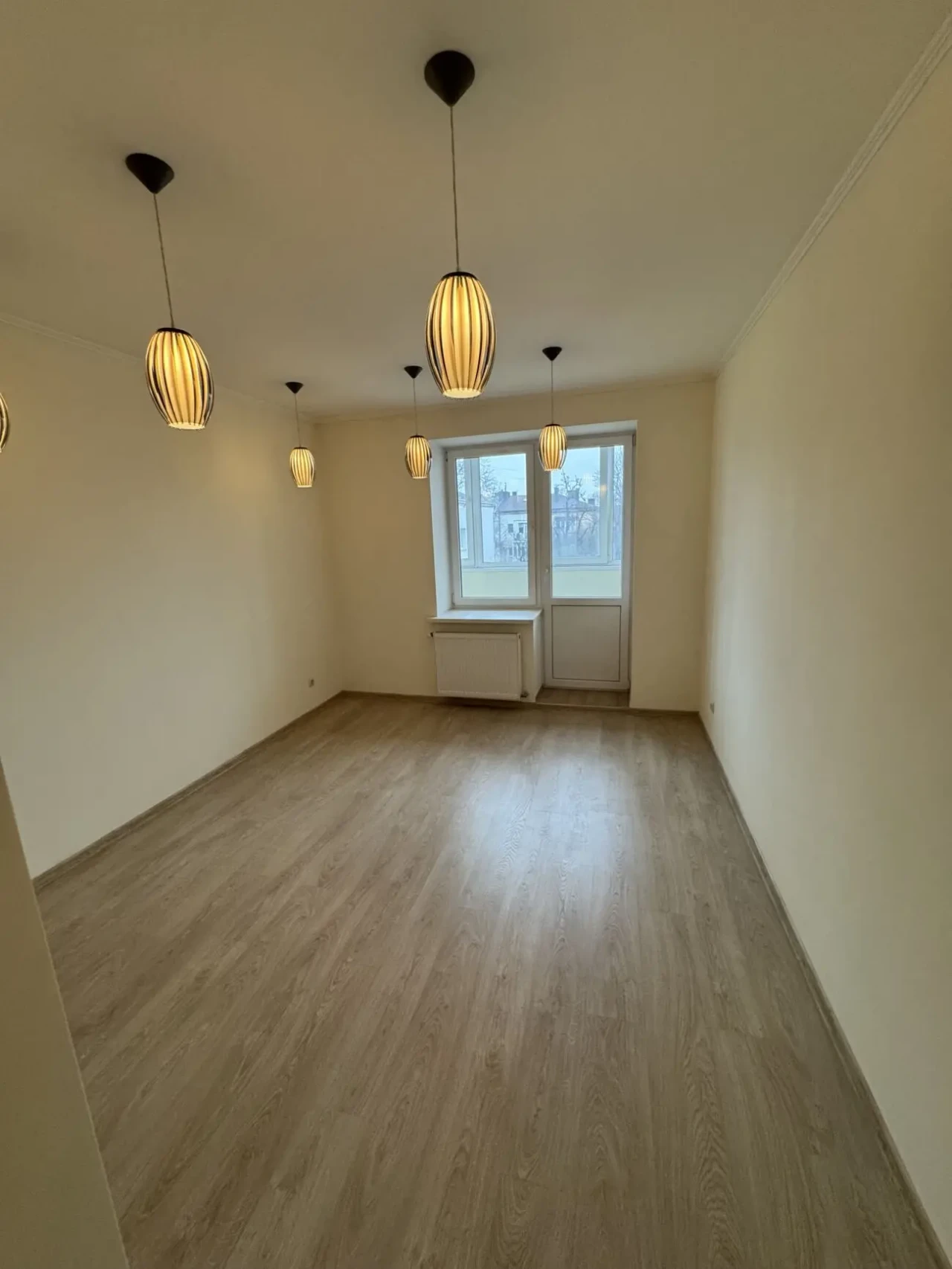 Продаж 2 кім кв по вул. Гаркуші (Мулика) 5