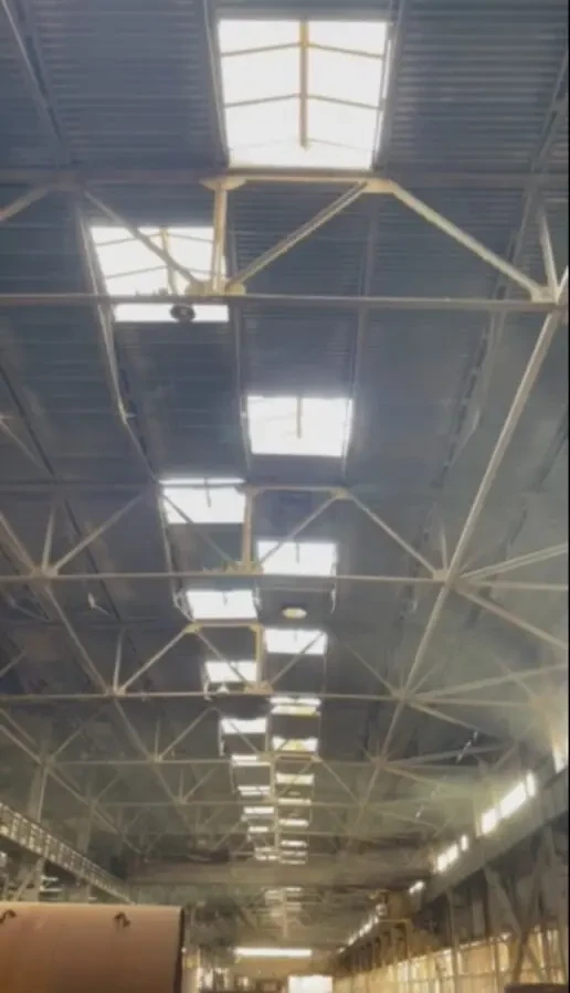 Ангар металлический 250 х 54 м.