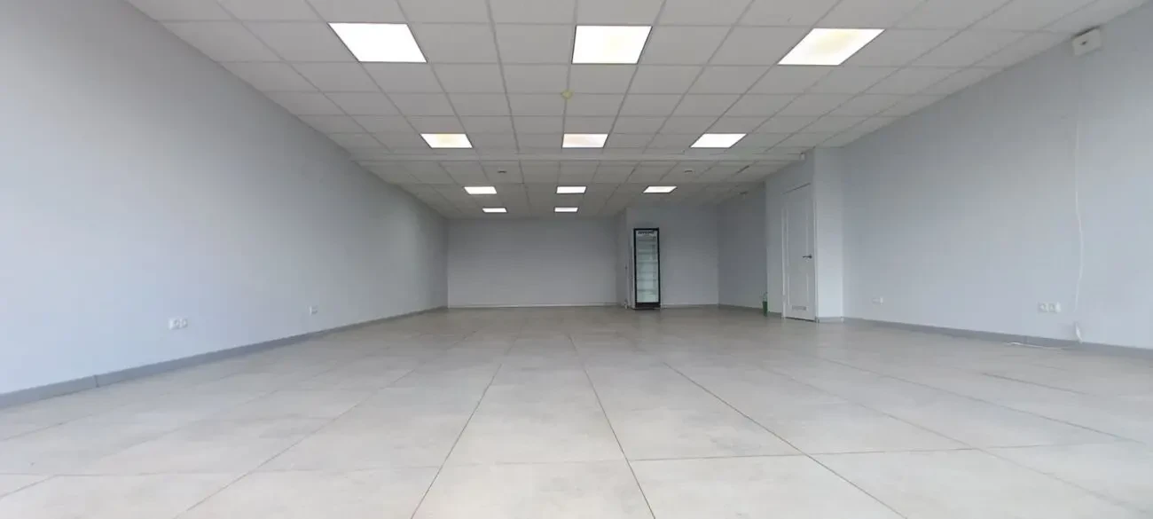 ПРОДАМ нежитл.приміщ.(торгова площа) - 156,5 м2, ст.м.Позняки 7