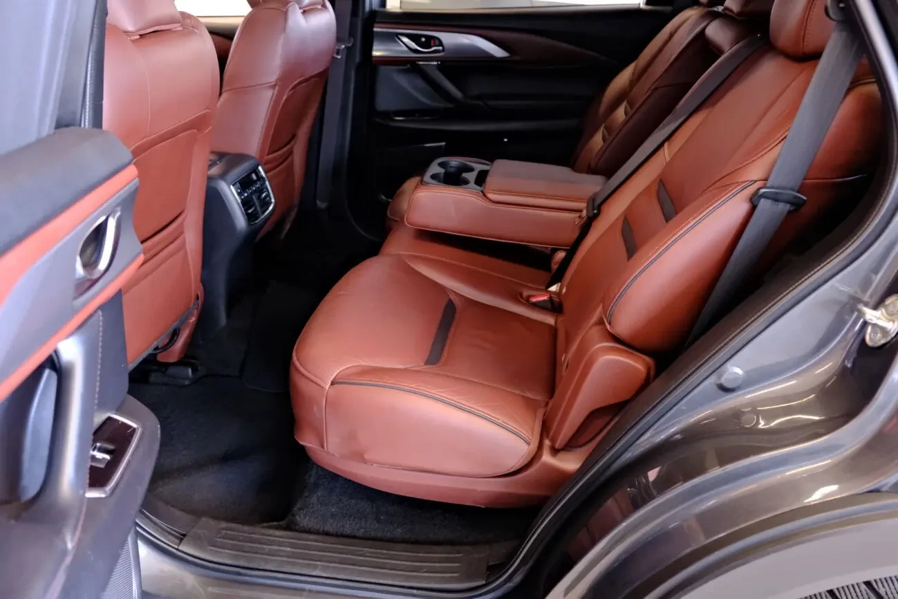 Mazda CX-9 8