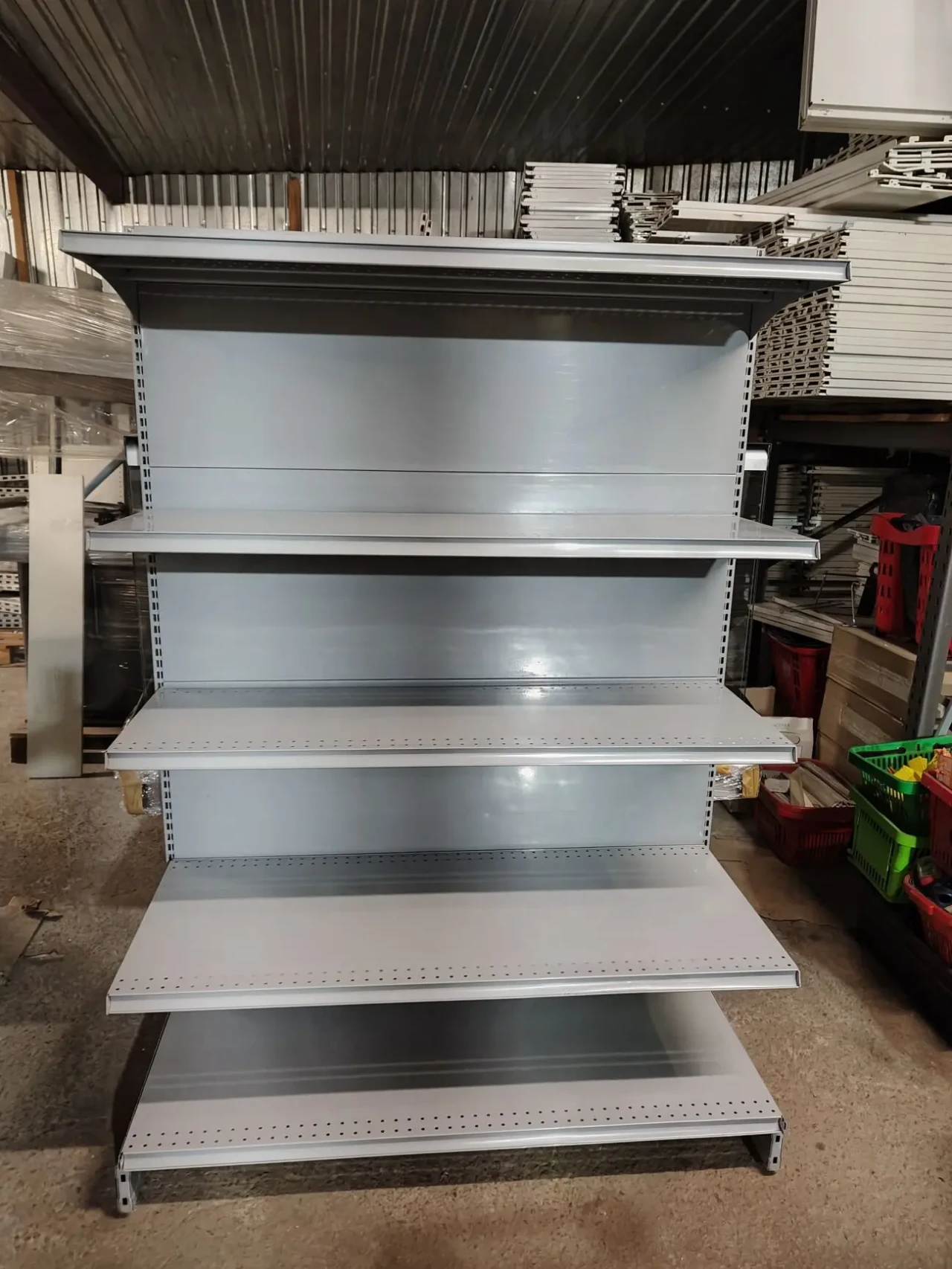 Торгові стелажі Модерн, стелажі металеві сірі, торгові полиці 5