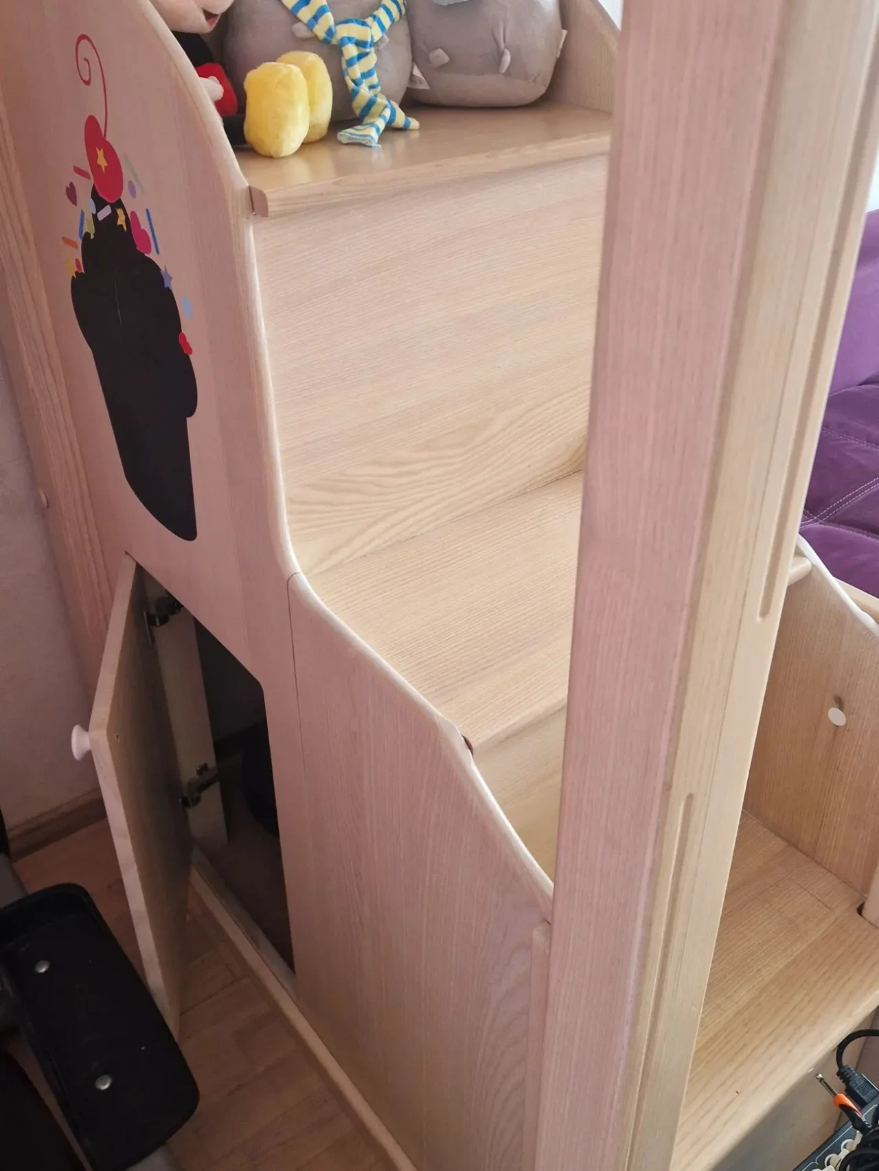 Продам двоярусне ліжко і диван, натур дерево, ясен, 10000 грн 3