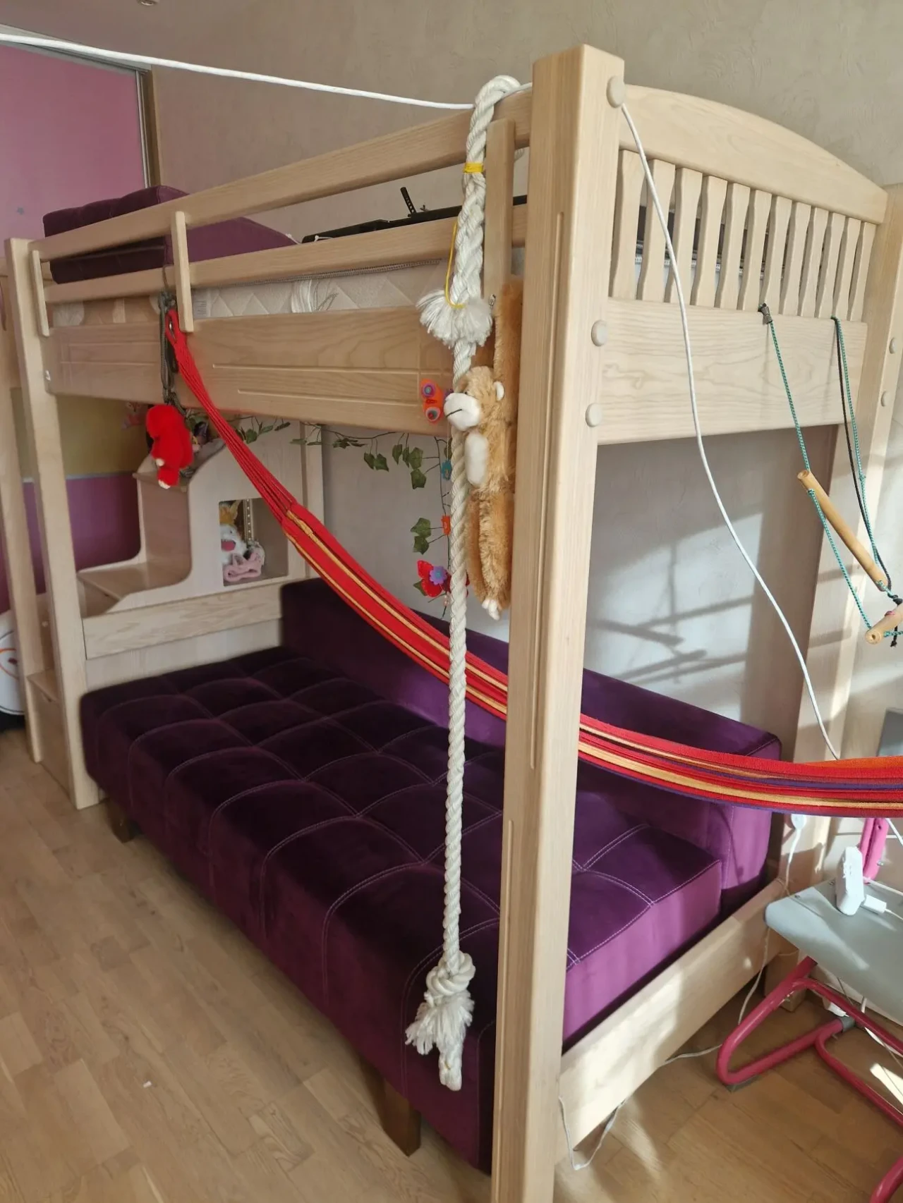 Продам двоярусне ліжко і диван, натур дерево, ясен, 10000 грн 2