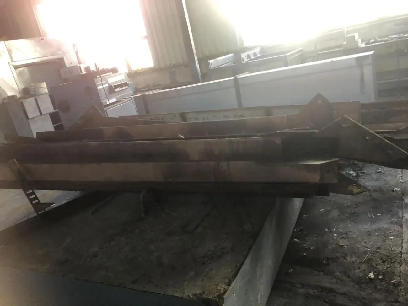 Металевий кутник б/у 6