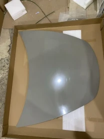 Капот Tesla Model 3