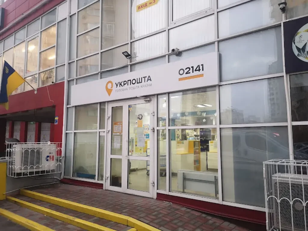 ПРОДАМ нежитл.приміщ.(магазин) 65  м2. БЦ Паралель. Ст.м.Позняки