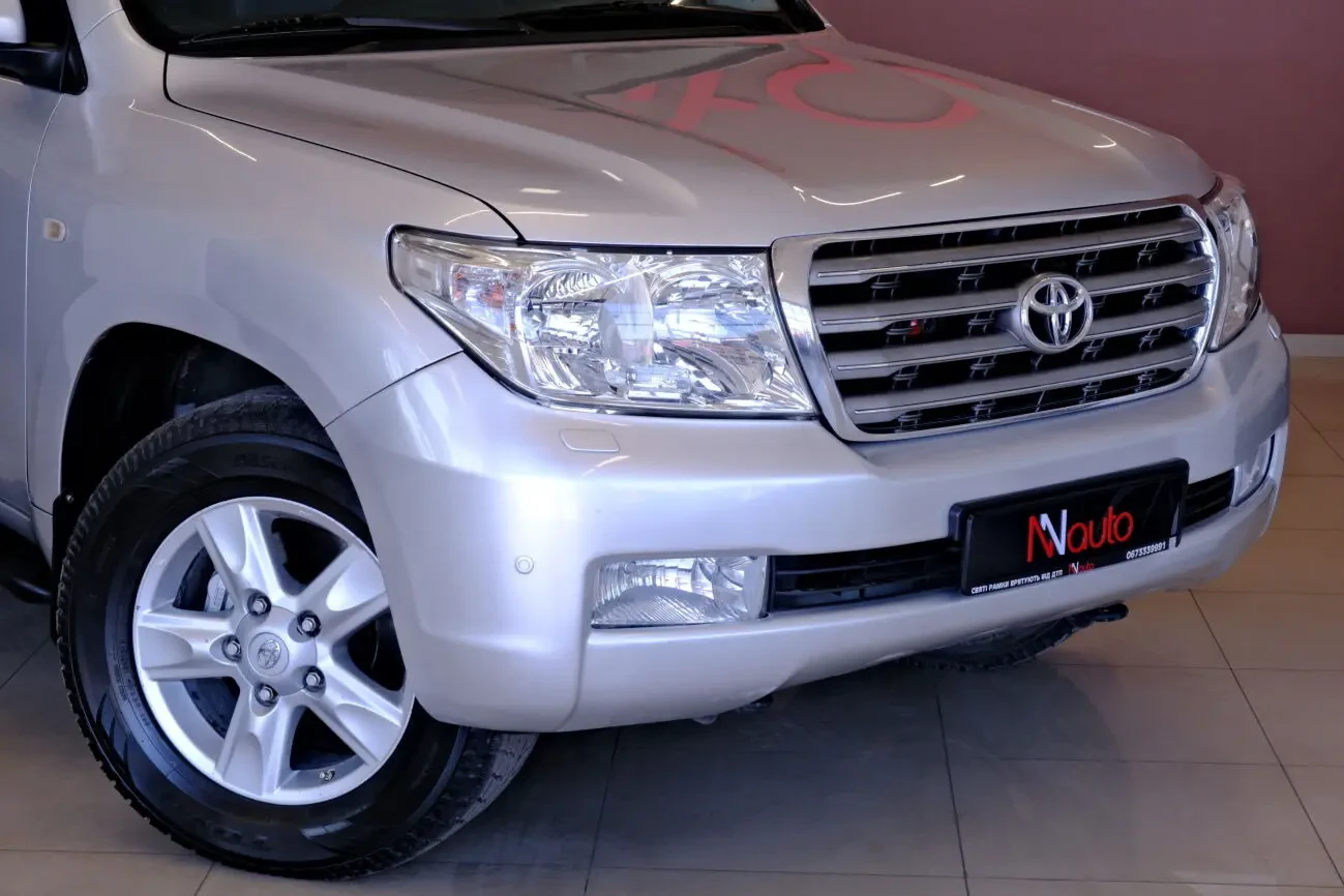 Toyota Land Cruiser 3