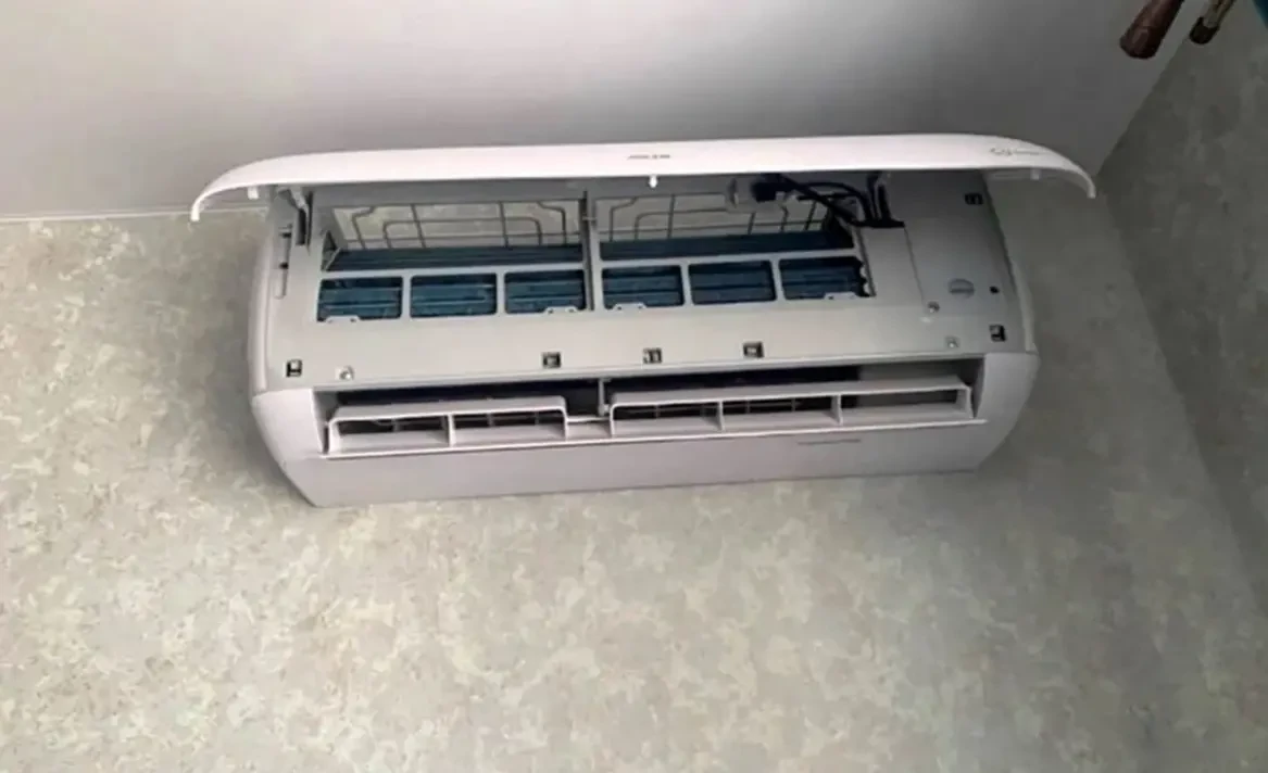 Кондиціонери Рекуператори Чистка кондиціонера Монтаж кондиціонера