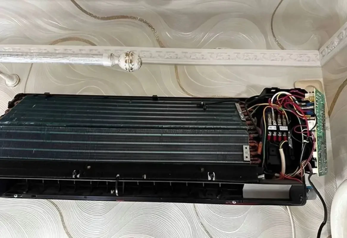 Кондиціонери Рекуператори Чистка кондиціонера Монтаж кондиціонера