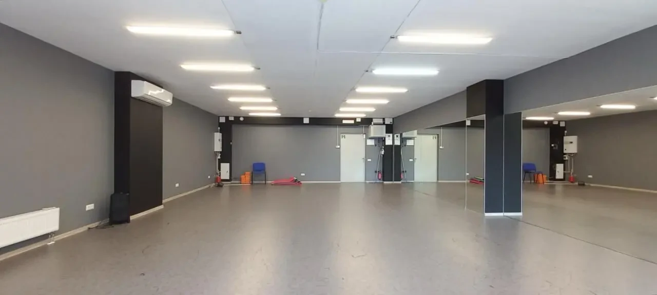 ПРОДАМ нежитл.приміщ. 88 м2, ст.м.Позняки, БЦ Паралель 3