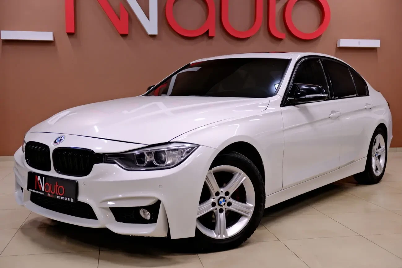BMW 328d xDrive 2