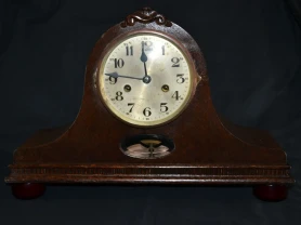 Настольные часы, дуб, Густав Беккер.