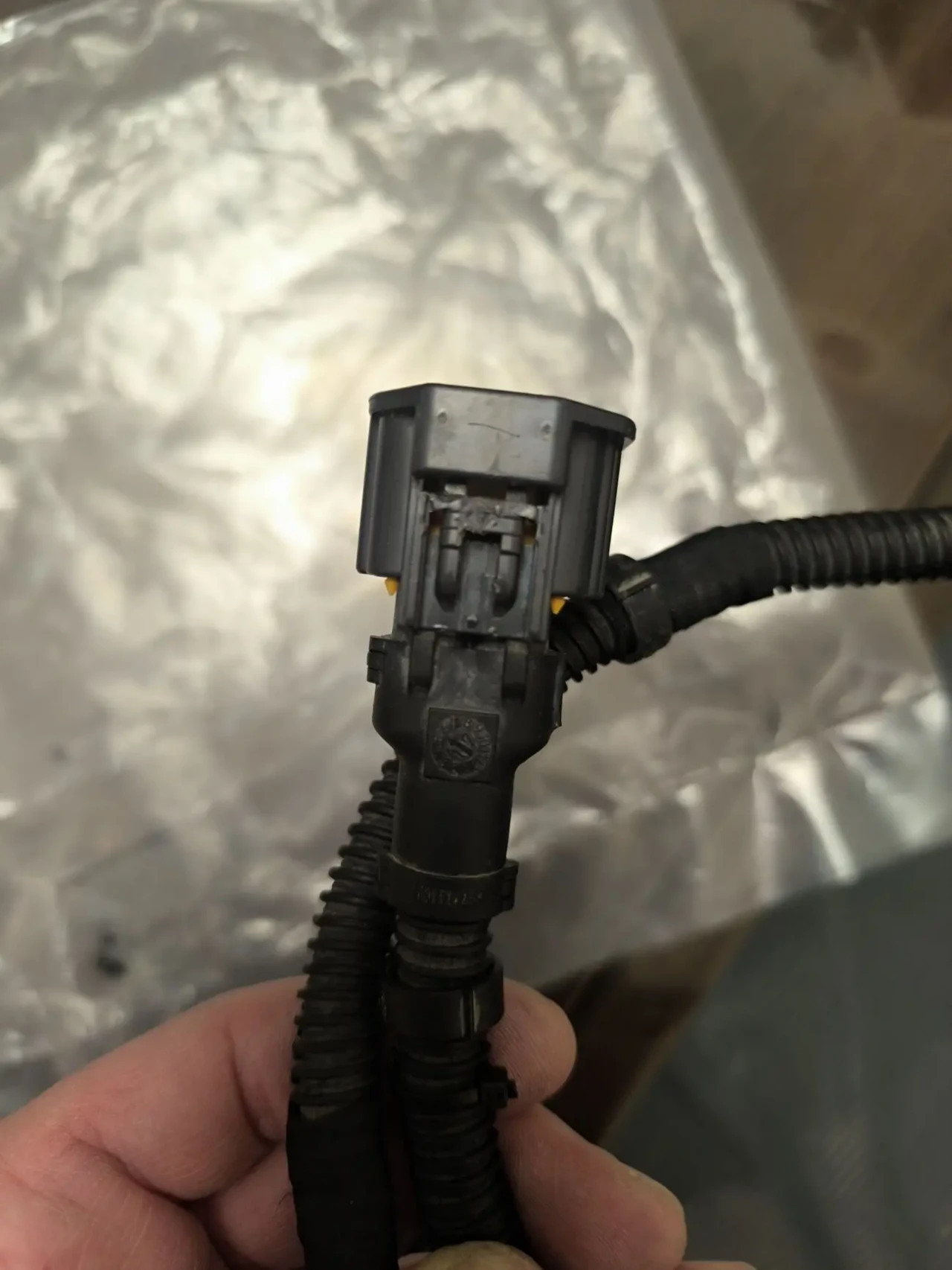 Проводка ручного гальма електричного Меган 4 2