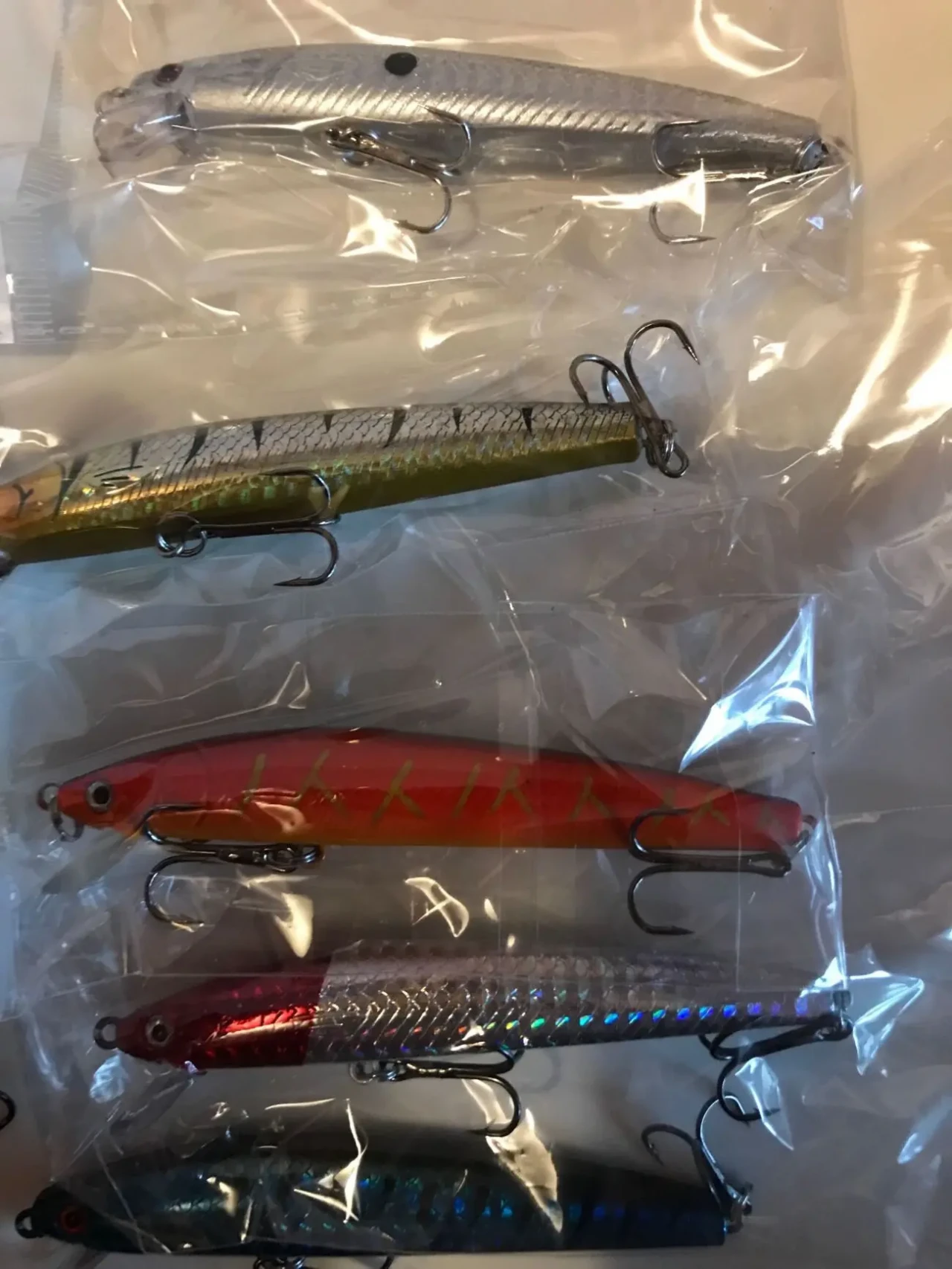 воблер на два гачка 10 сантиметрів5 грам 2