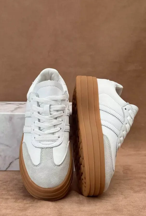 Універсальні демісезонні кросівки Stilli на кожен день. 2