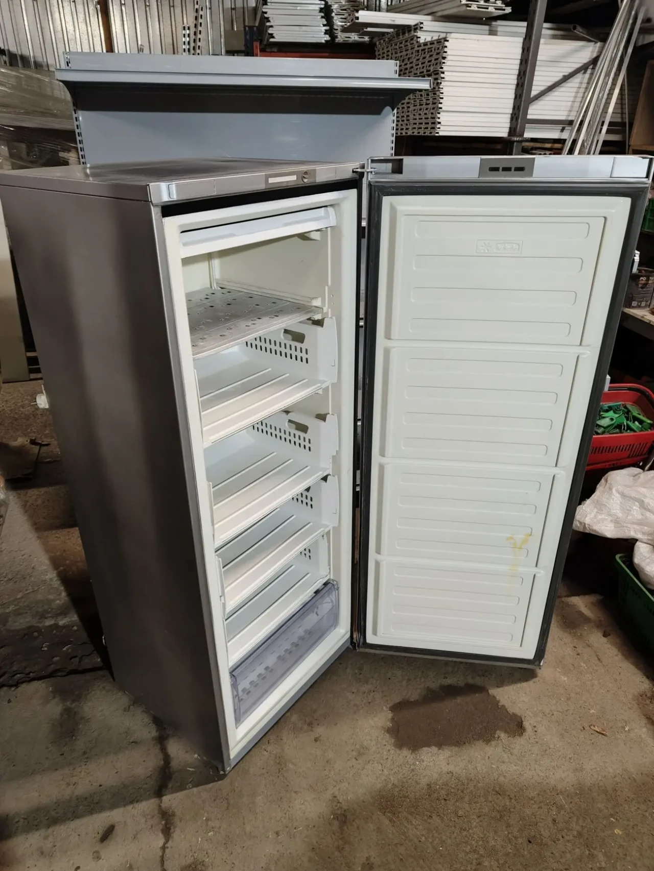 Морозильна камера Beko 240, морозилка, морозильна скриня 8