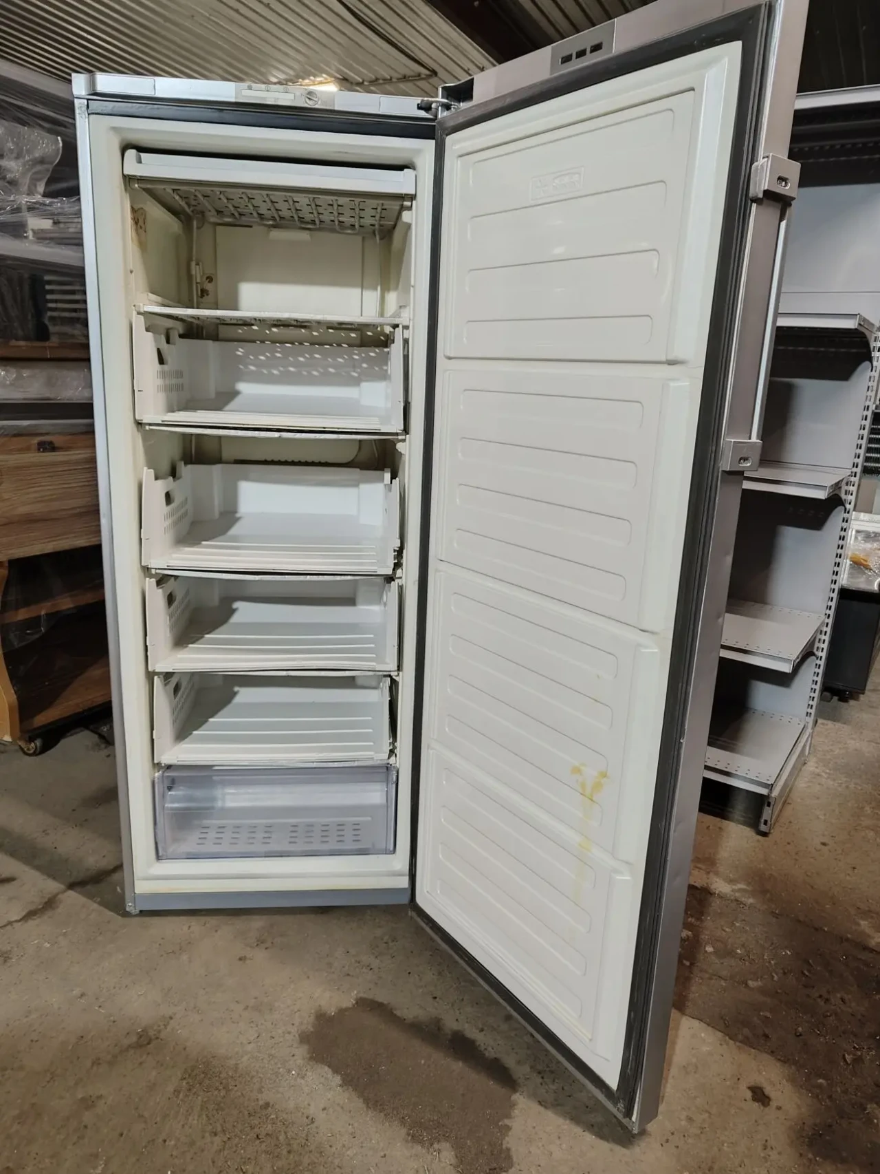 Морозильна камера Beko 240, морозилка, морозильна скриня 7