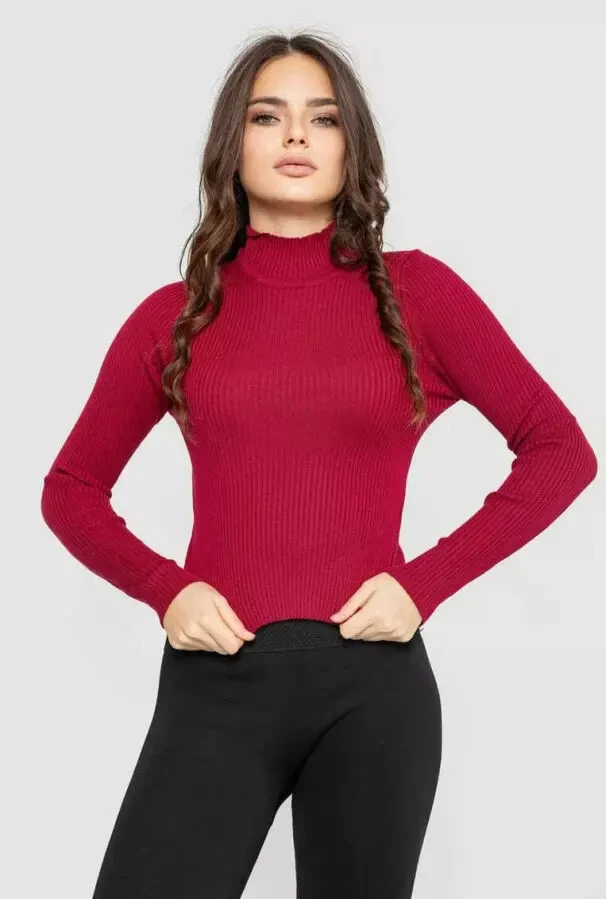 Жіноча водолазка в рубчик - ідеальна база для весняних образів. 7