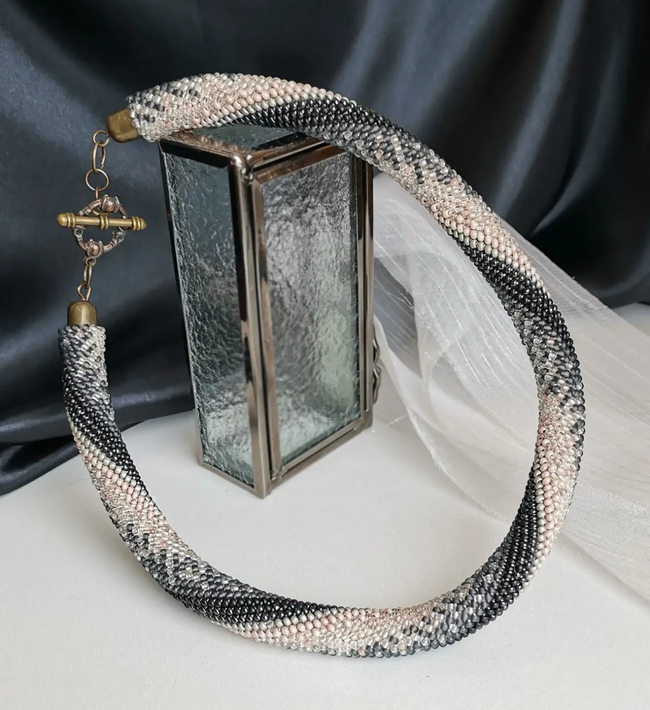 Прикраса із бісеру кольє-джгут Велюр 6