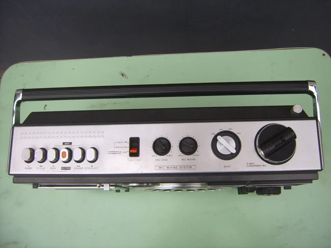 Магнитола импортная 3