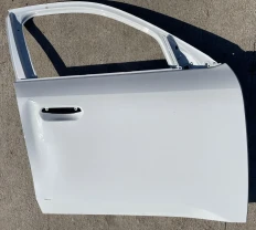 BMW X3 G45 Дверь  41515A6A224