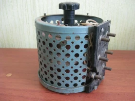 ЛАТР РНО-250-2  220 вольт  9 ампер