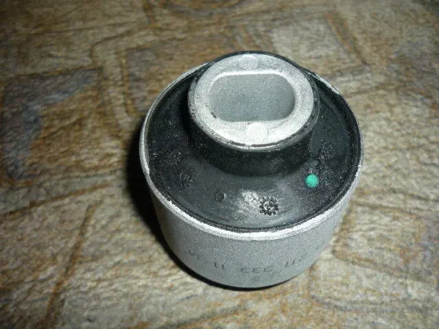 Сайлентблок Lemferder 26043-01