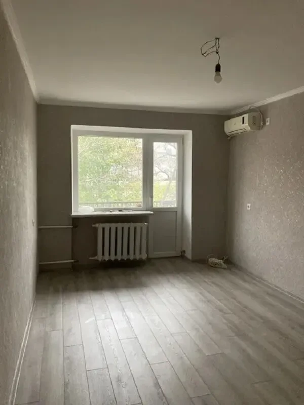 2-комнатная квартира в кирпичном доме после евроремонта на Запорожской